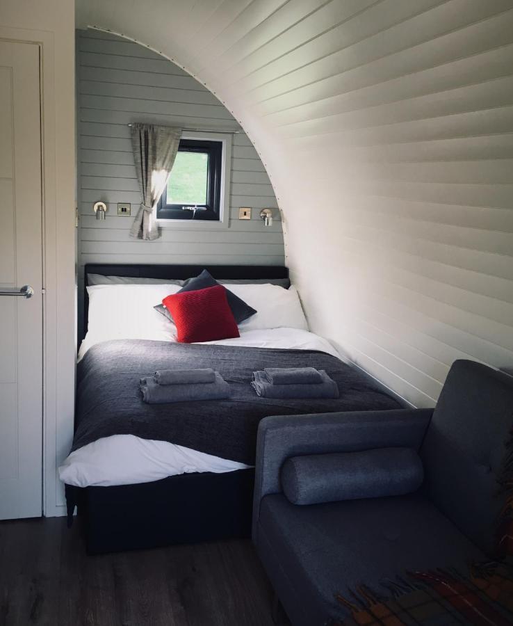 מלון אינברנס Tomatin Glamping Pods מראה חיצוני תמונה